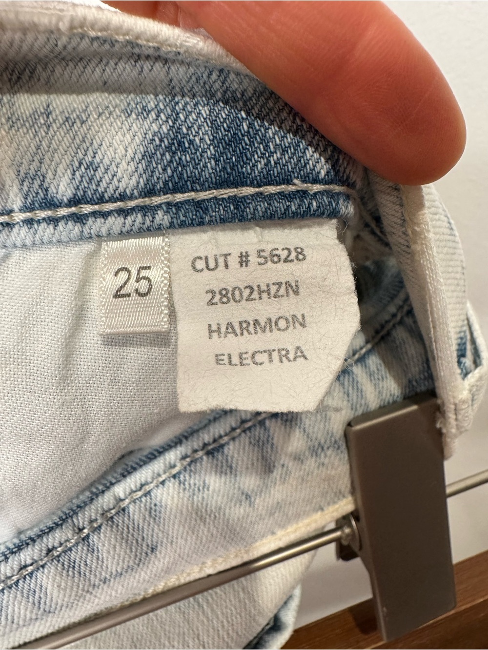 L’AGENCE High Waist Slim Harmon Jeans Electra Acid Wash Distressed Raw Hem 25 - Picture 3 of 14